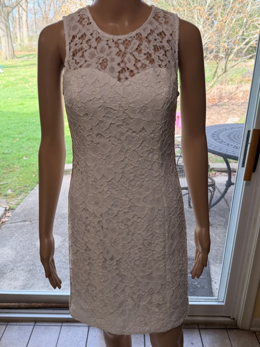 Lily Pulitzer Sleeveless Lace Sheath Dress, White with Gold Side Accents, 00